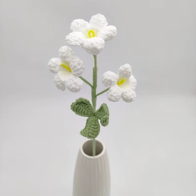 Charming Mini Rose Crochet Flowers – Creative Knitted Flower Bouquets for Weddings, Parties, and Home Decor