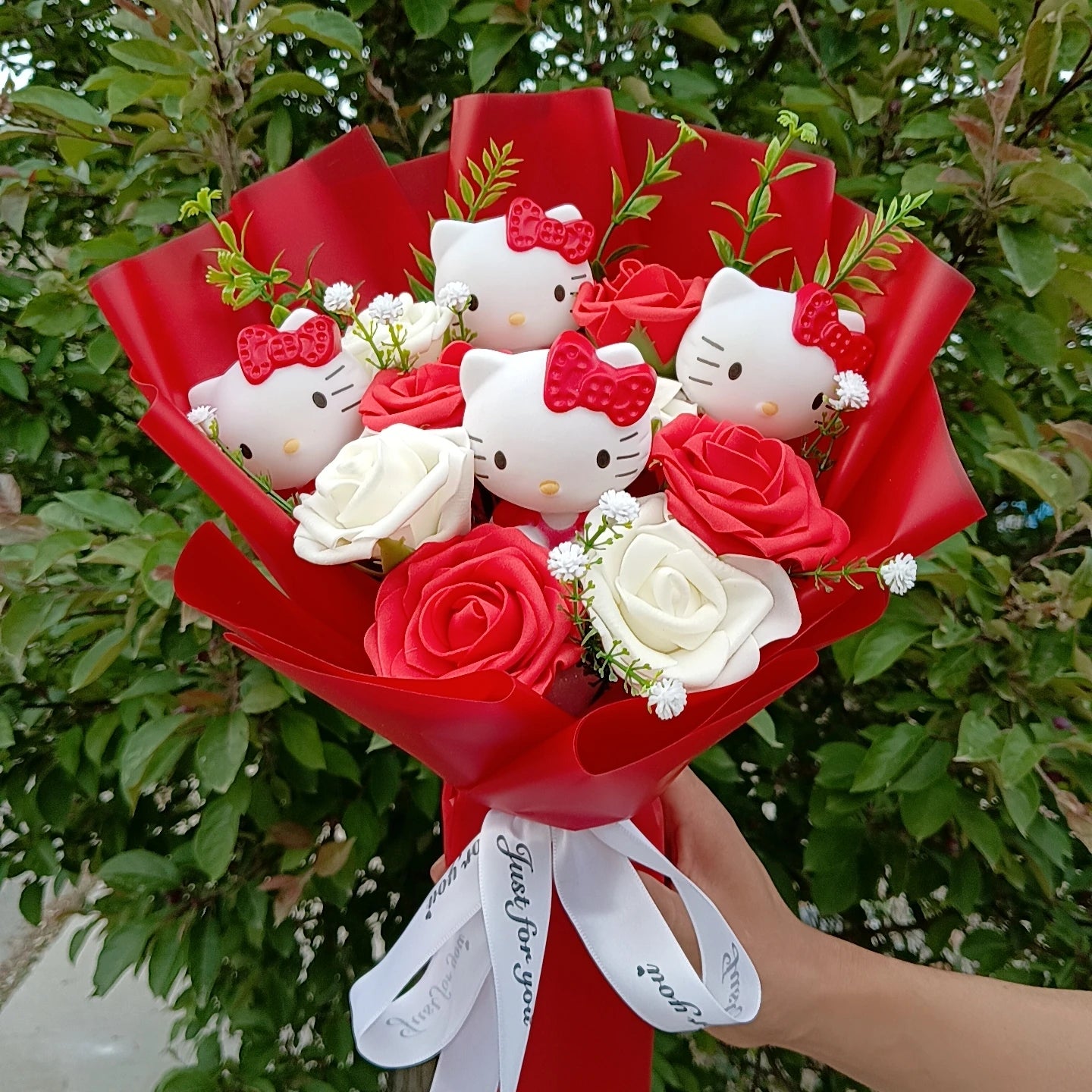 Charming Anime Hello Kitty Plush Bouquet – Perfect Gift for Valentine's Day, Weddings, and Christmas!